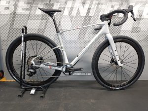 MONDRAKER Arid carbon RR